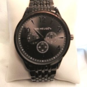 Van Huesen Men's Stylin' Watch